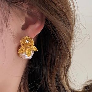 French Rose Vintage earrings